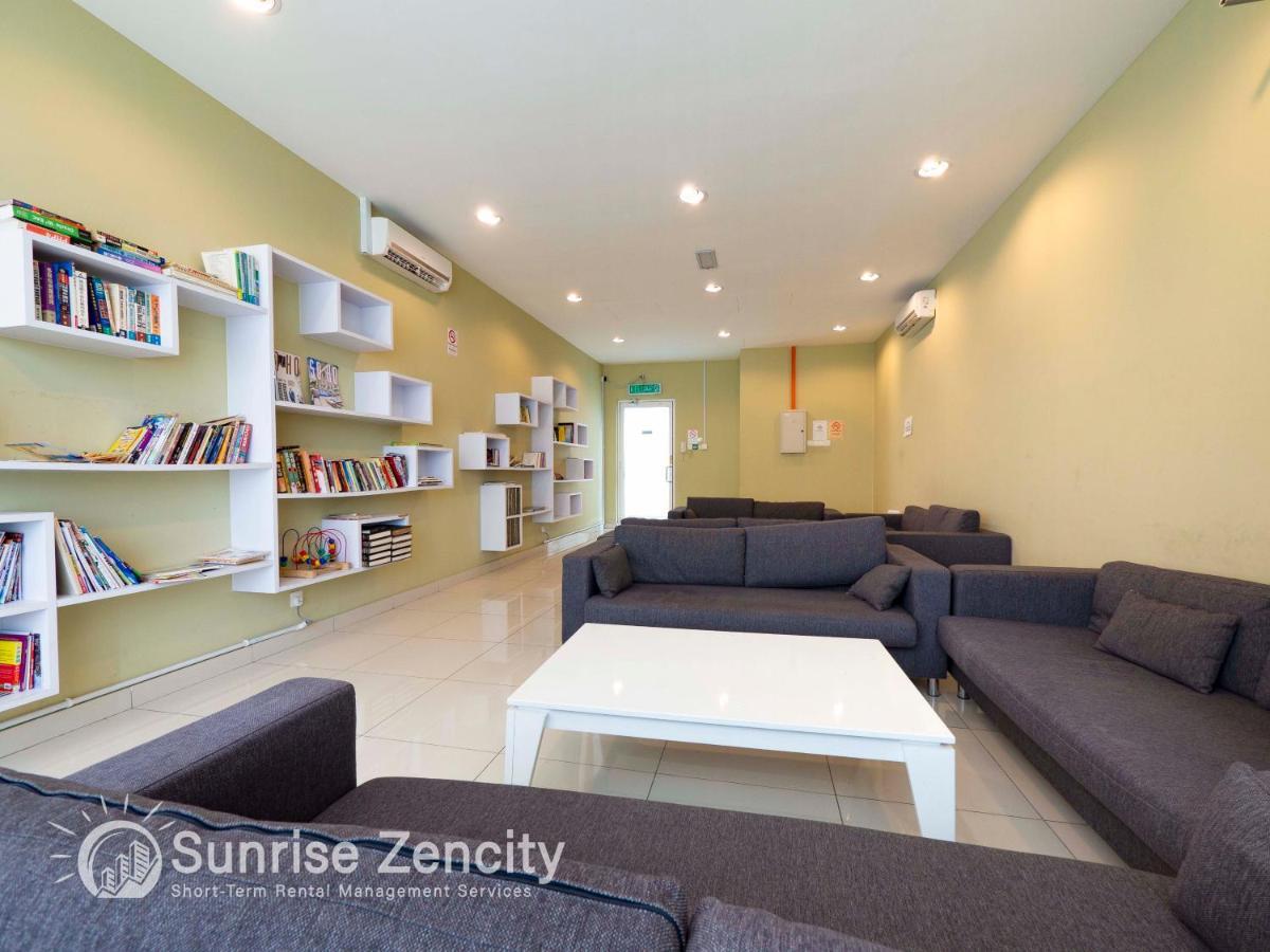 Seaview Condo Near Rf Mall, Food Court & Free Netflix Johor Bahru Dış mekan fotoğraf